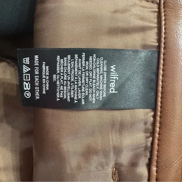 NWT Wilfred Pants Melina Crop Cognac Brown Faux Leather Sz. 8 - Picture 13 of 14
